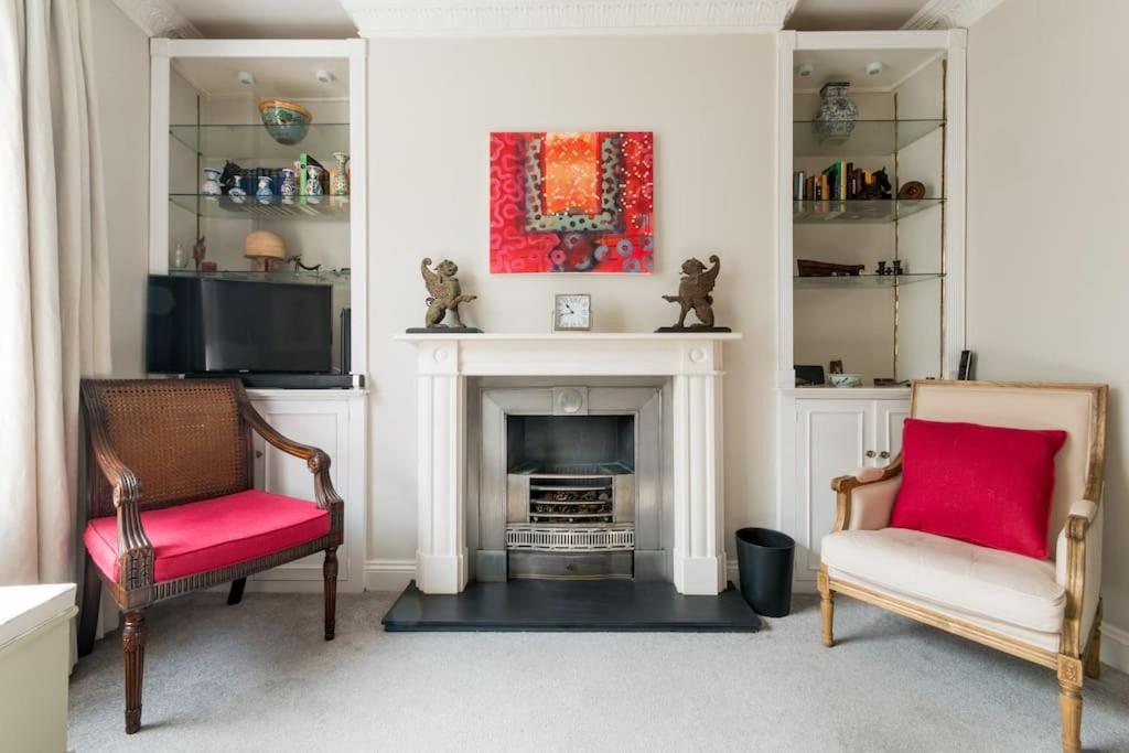 Four Bedroom Townhouse In Famous Suffolks Area Τσέλτενχαμ Εξωτερικό φωτογραφία